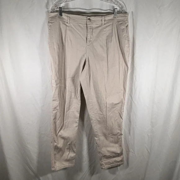 Cato Pants Women's 16W Light Khaki Classic Fit Cotton Blend High Rise - Picture 1 of 8